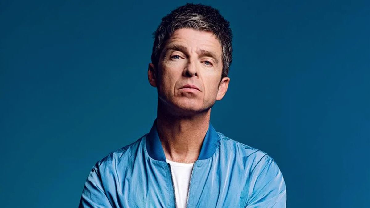 noel-gallagher-photo-by-matt-crockett-2513423-7024793-jpg