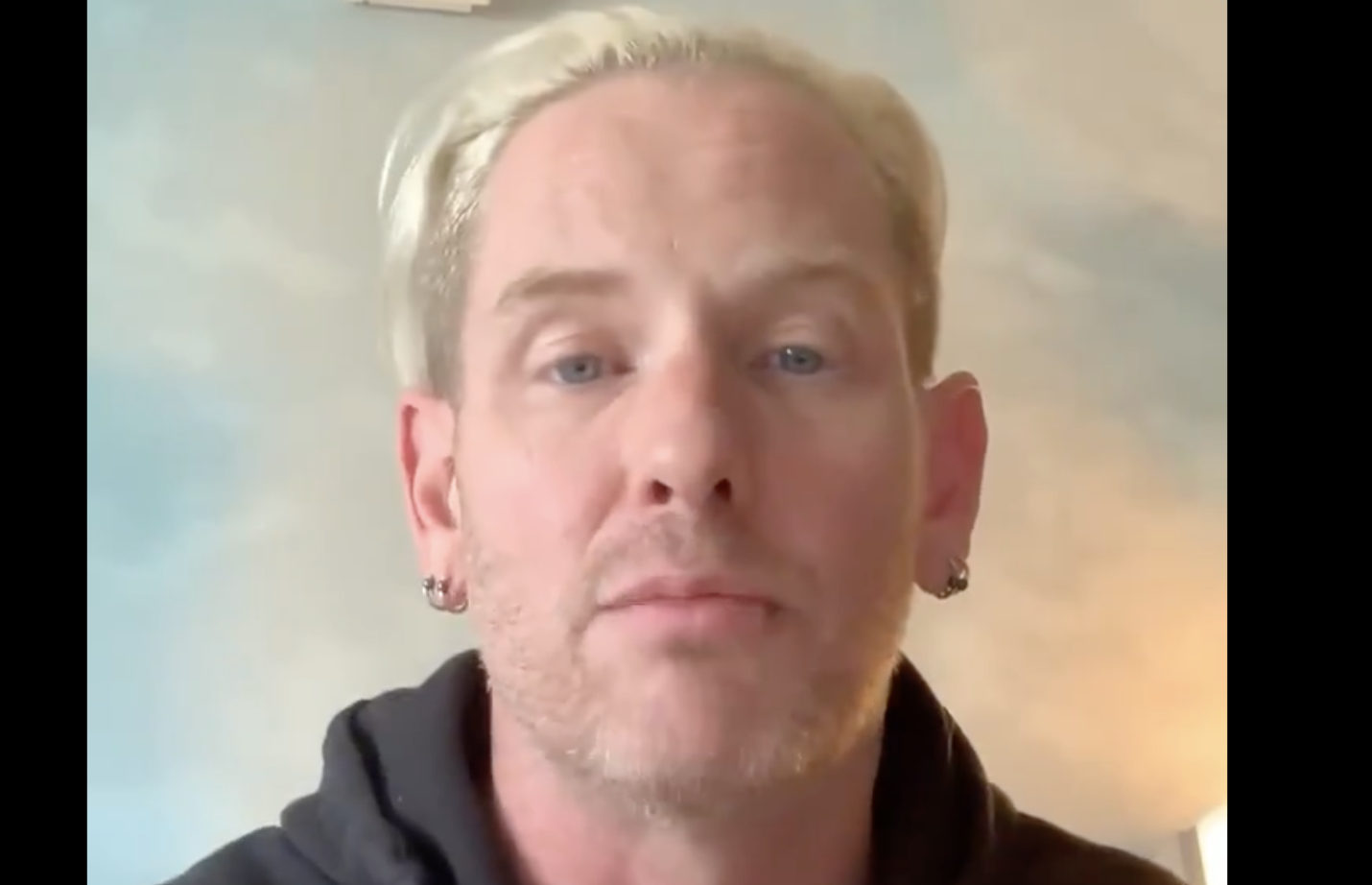 corey-taylor-recovers-5814521-5028693-png