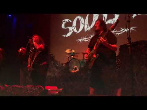 watch-soulfly-perform-fear-facto-9628102-4404387-jpg
