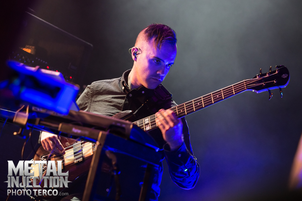 between-the-buried-and-me-dan-briggs-9431442-4035579-jpg