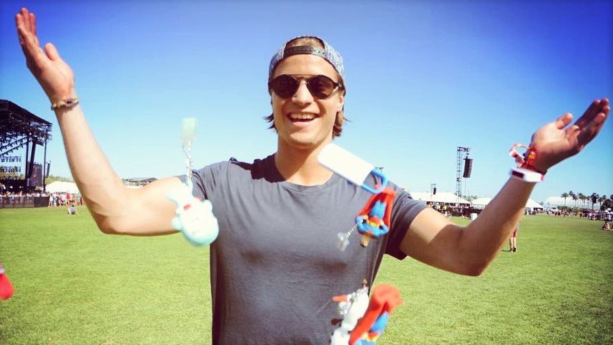 kygo-laughing-8743666-8474205-jpg