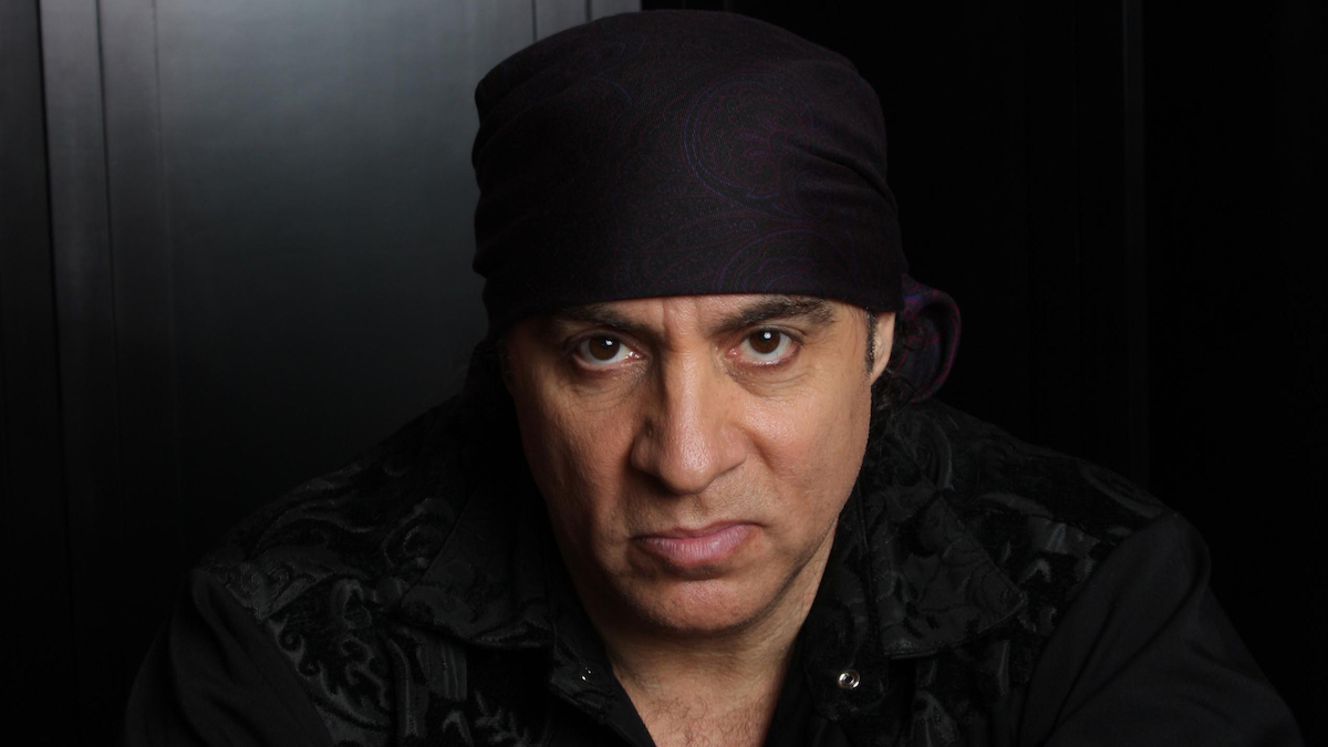 steven-van-zandt-8125097-7289001-jpg