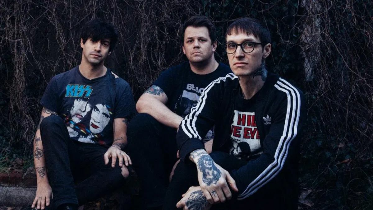 uniform-6291879-3191069-jpg