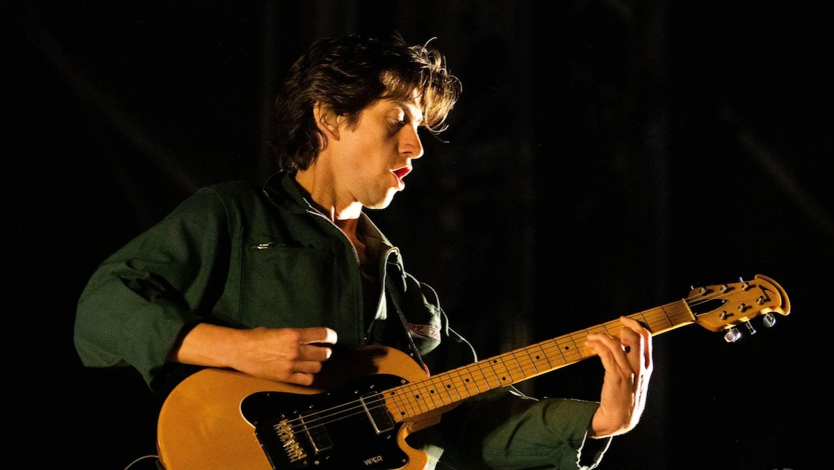 arctic-monkeys-6666257-2758008-jpeg