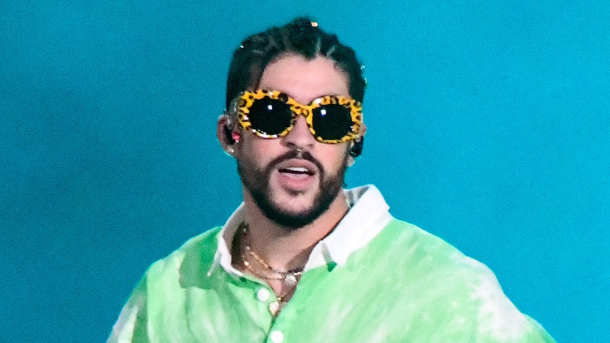 badbunny_gettyimages-1413184144-2122031-5522357-jpg