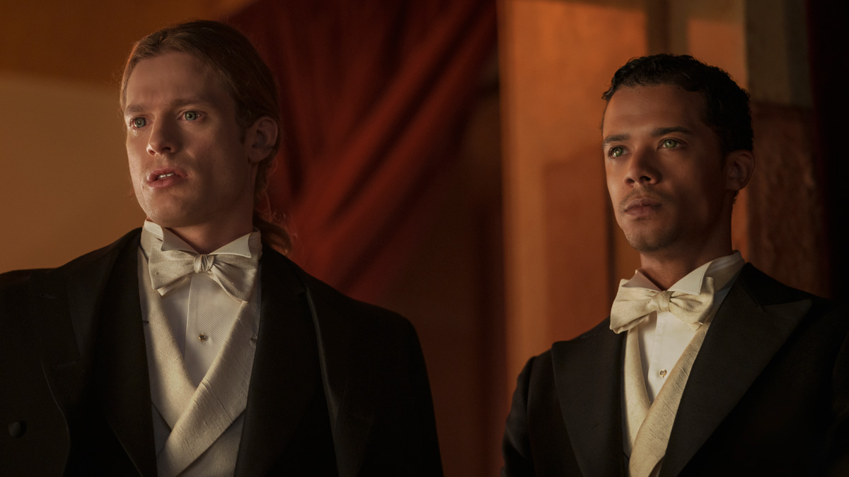 interview-with-the-vampire-sam-reid-jacob-anderson-6771566-9779506-jpg