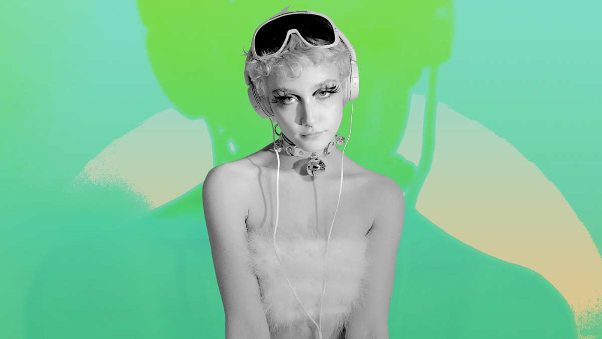 cos-hero_chloemoriondo-1200x675-b-7604262-3731553-jpg