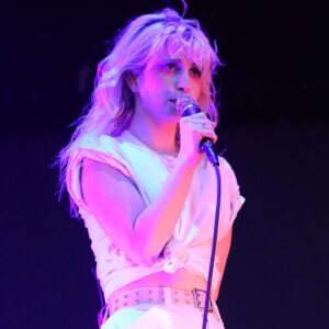 Paramore adresse une agression apparente lors d’un concert dans l’Utah : « Paramore ne tolère pas la violence »