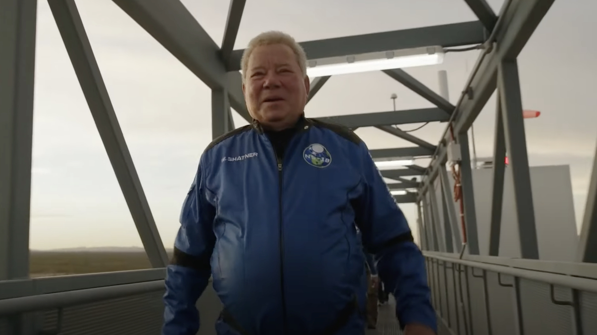 william-shatner-space-flight-book-excerpt-2610876-8446343-jpg