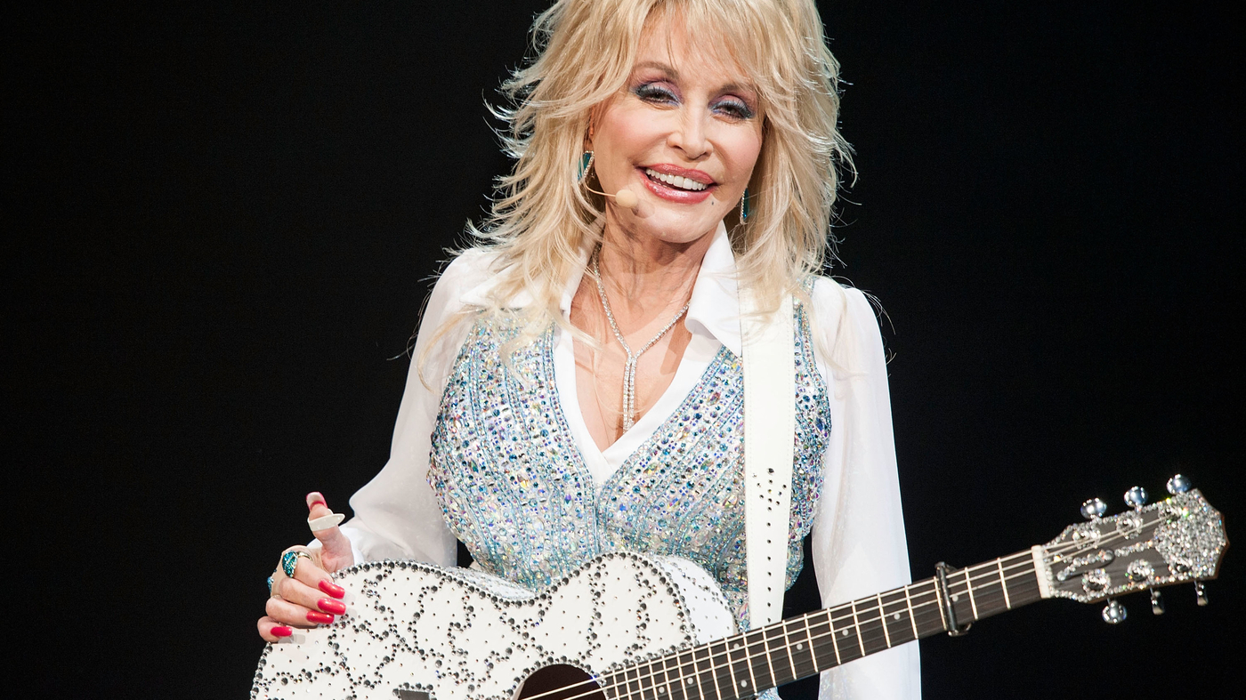 gettyimages-464930239_wide-ede4c71563c2fd5219d9d8c2f265e5212b77ae5f-s1400-c100-9502648-8466613-jpg