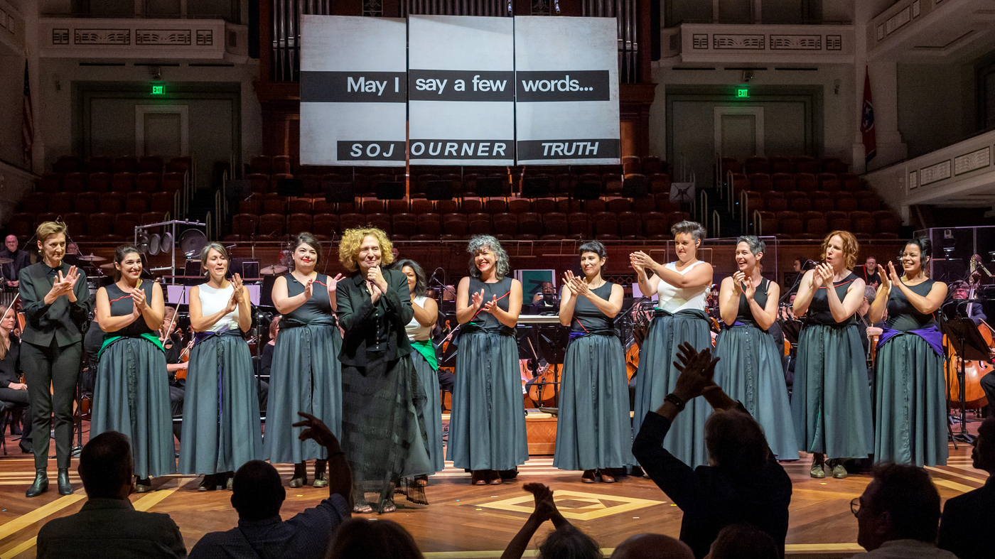 herstory-8556-kurt_heinecke-fix_wide-deea118e5c61b27378c371b310b9f849b667cc1d-s1400-c100-9803812-4752109-jpg