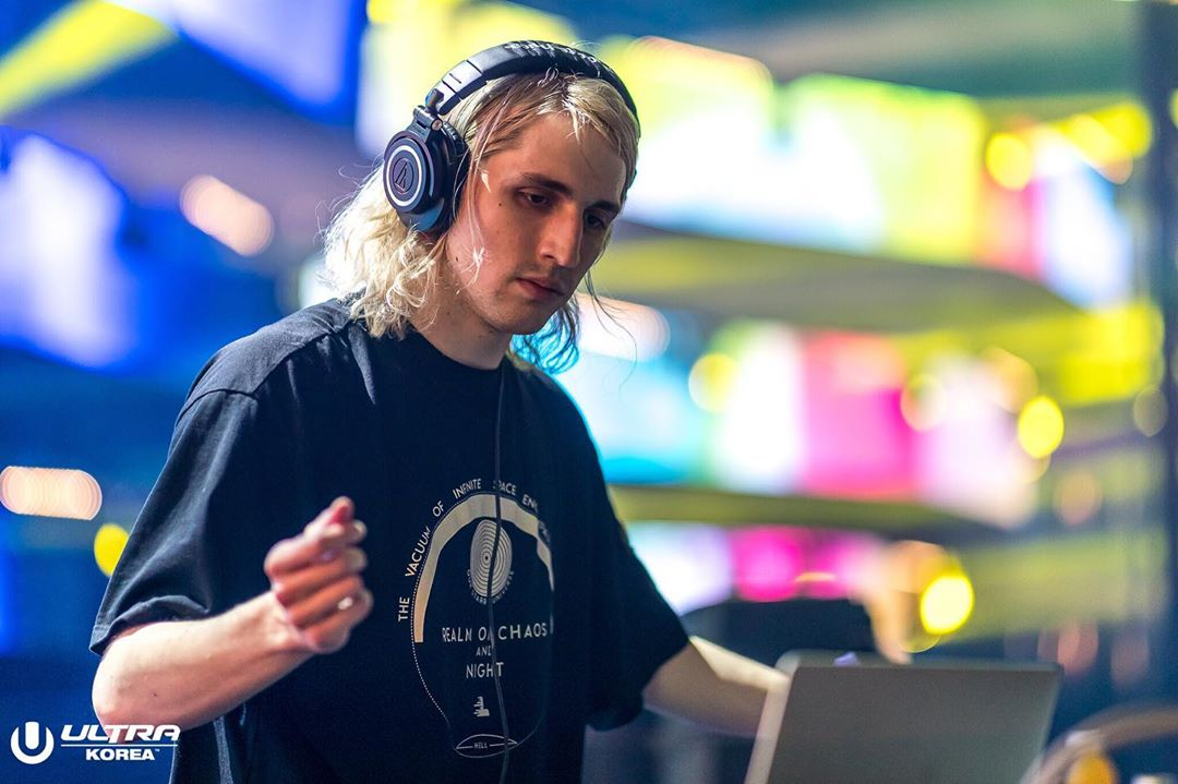 porter-robinson-ultra-korea-rukes-8045646-3397474-png