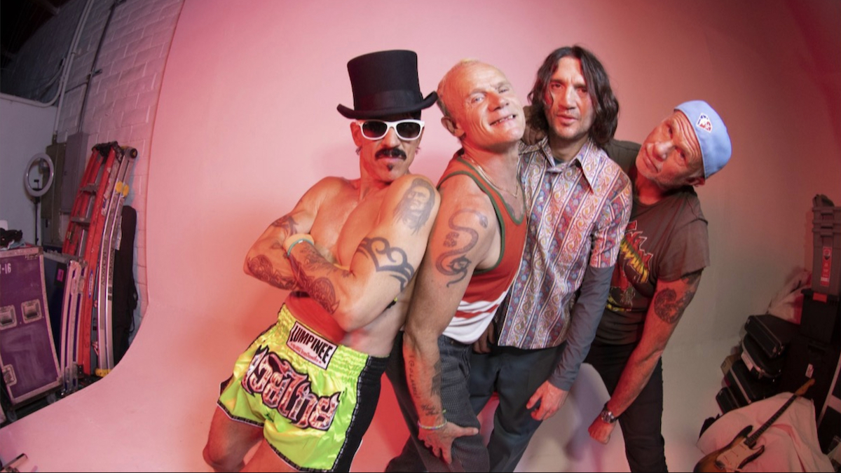 red-hot-chili-peppers-return-of-the-dream-canteen-2831989-7250117-jpg