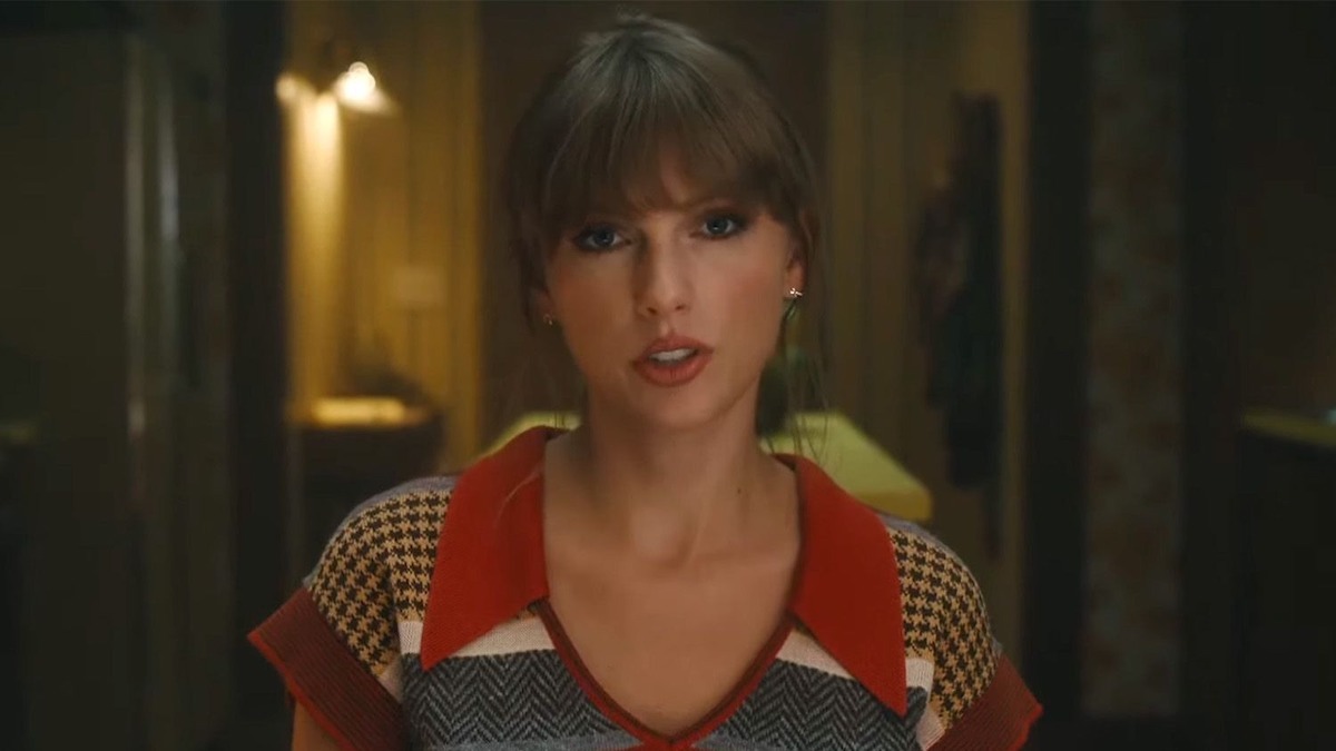 taylor-swift-anti-hero-3043146-3847892-jpeg