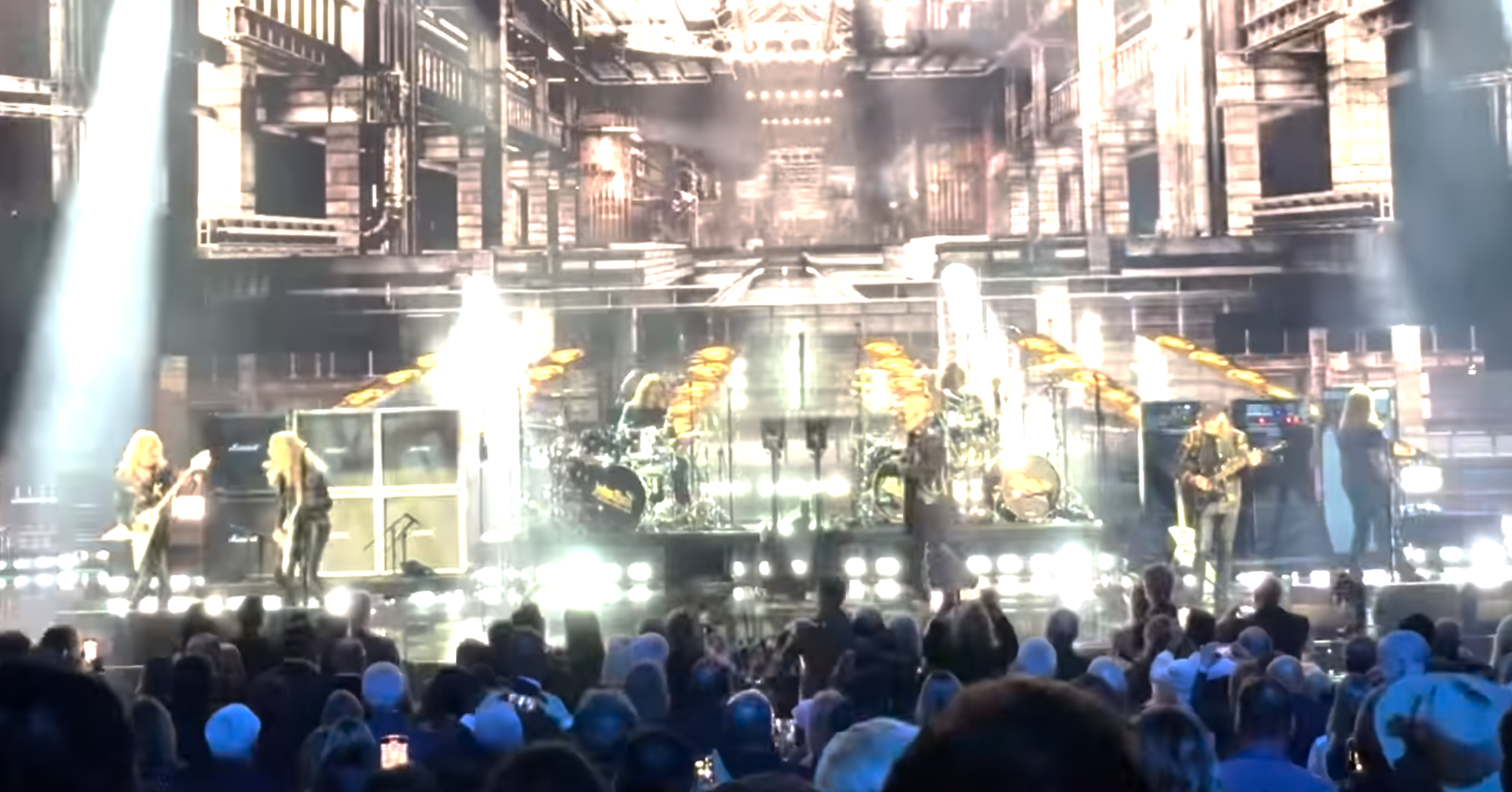 priest-hof-6114048-5487438-png