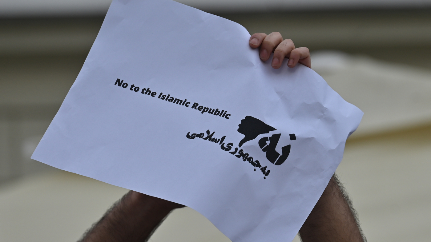 gettyimages-1243832845_wide-9b37ce5af2d6516851e5fbddf882bddda009e7f9-s1400-c100-4842767-2560682-jpg