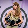 Des dizaines de fans de Taylor Swift poursuivent Ticketmaster à la suite de son fiasco de vente de billets