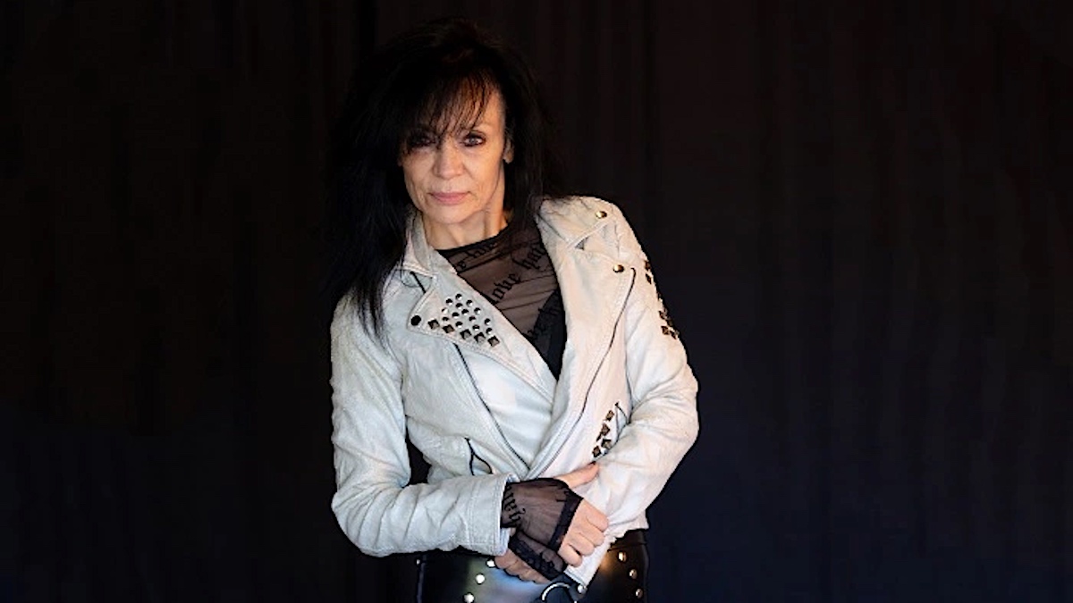 leather-leone-4382805-7485441-jpg