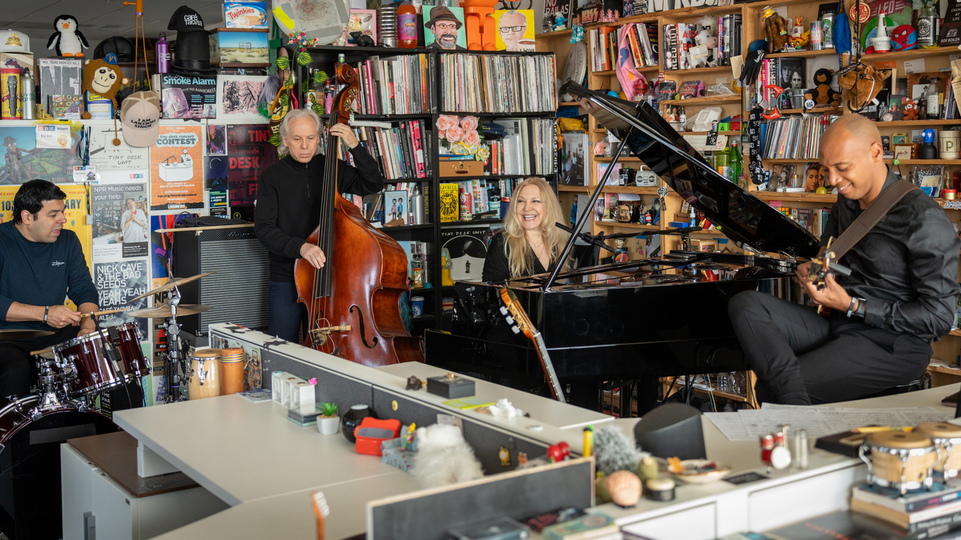 eliane-elias-tiny-desk-52_wide-026598a2a6b8f44be8a4131567716cbaf6ebf1bf-s1400-c100-2820664-6265330-jpg
