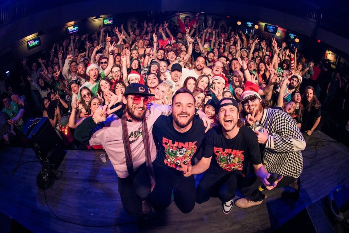 funk-the-halls-2022-edmonton-9627547-8031409-jpg