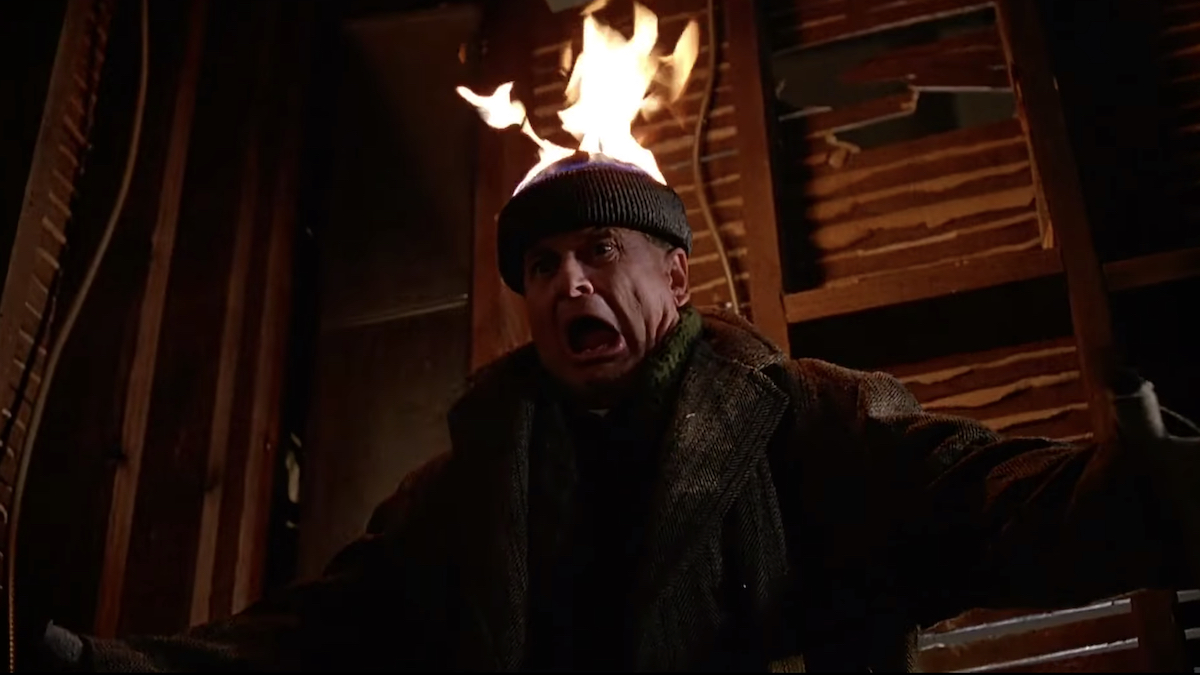 joe-pesci-home-alone-2-burns-6260448-5242038-jpg