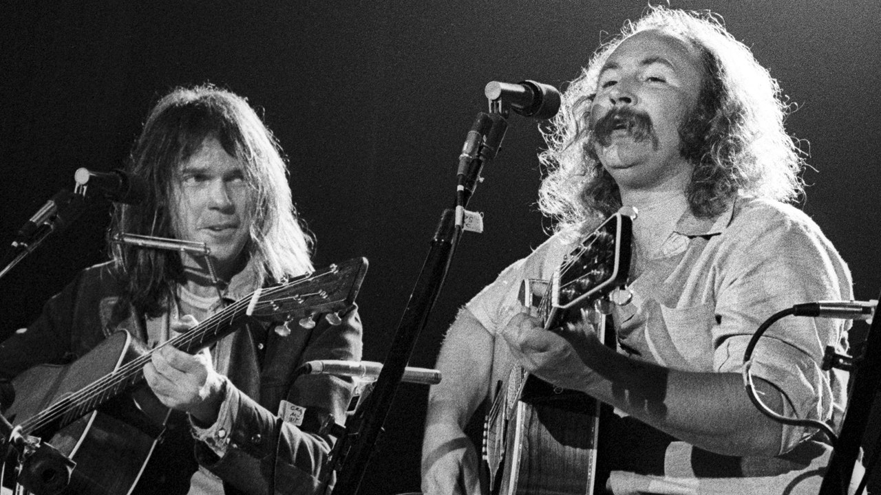 neil-young-david-crosby-2196157-9075128-jpg