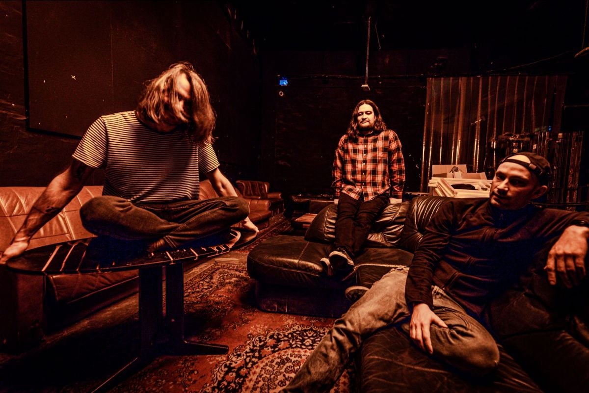 stoned-jesus-1242033-8593348-jpeg