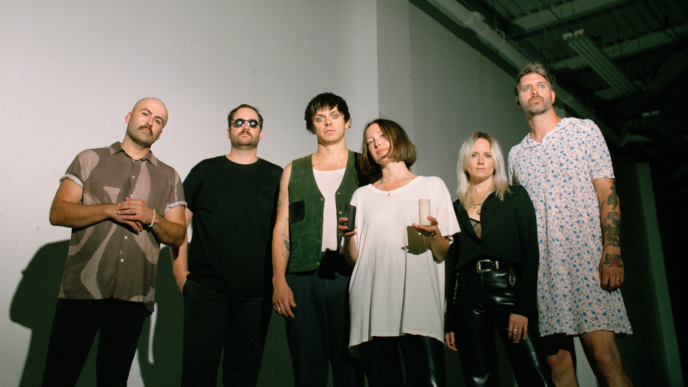 julytalk_colinmedley-1-_wide-1a44e462d2c213b0e37f5f8e29d64bd68cac0baf-s1400-c100-4607798-8723099-jpg
