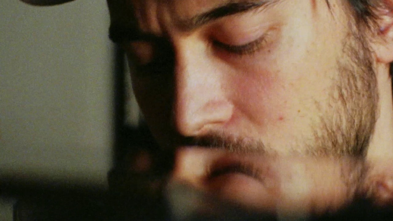 alex-g-1956651-2919144-jpg