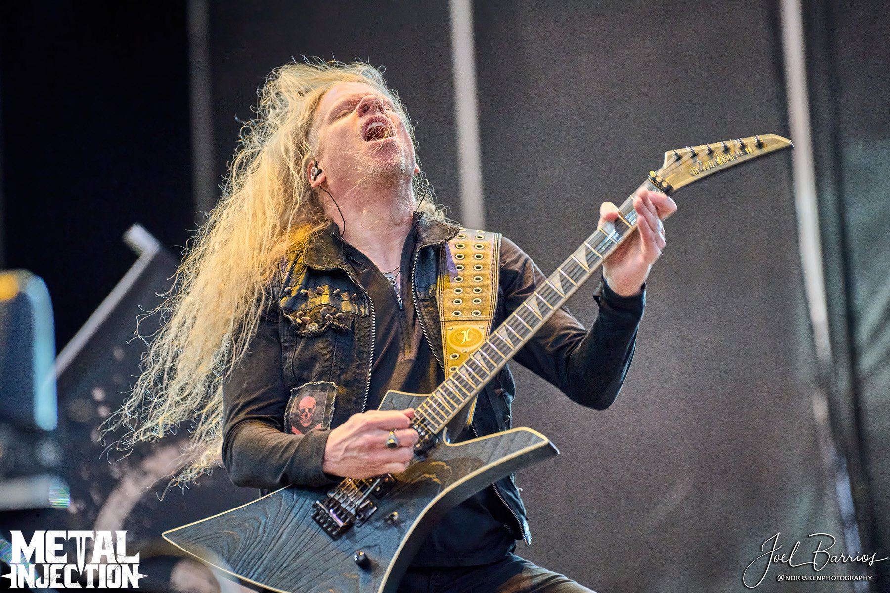 arch-enemy-06-8178990-5841139-jpg