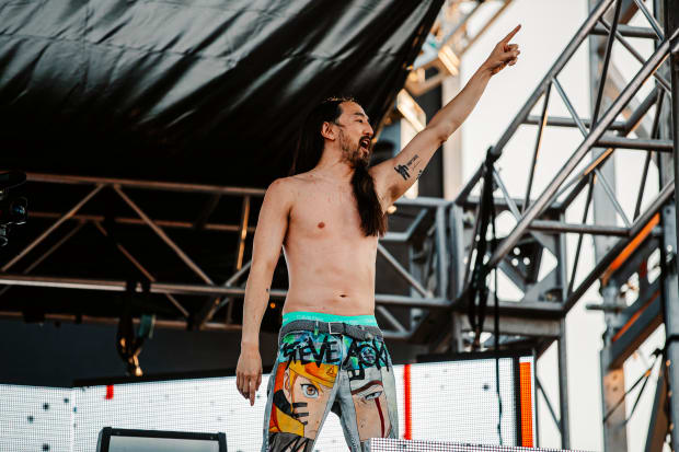 steve-aoki-lance-la-toute-premiere-plate-forme-de-notation-et-9271585-8286011-5477105-jpg