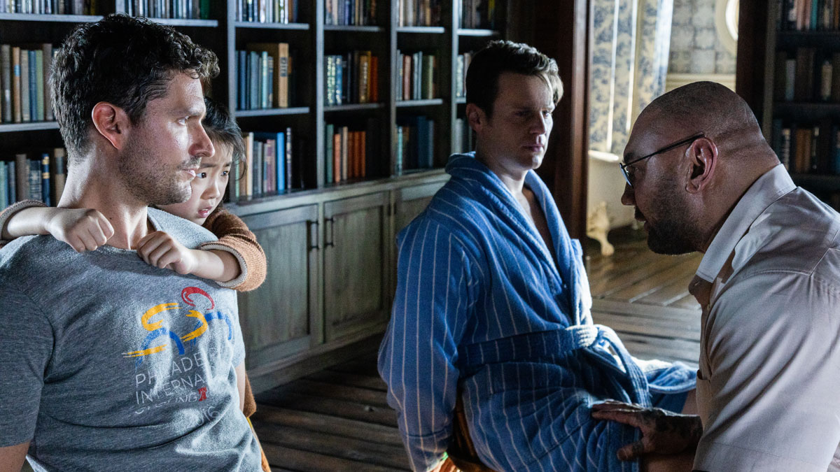 knock-at-the-cabin-ben-aldridge-jonathan-groff-dave-bautista-1056926-7998526-jpg