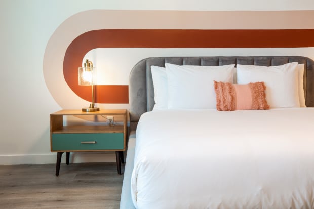 selina-organise-deux-lieux-par-excellence-a-miami-explorez-gold-5473435-5983252-3150713-jpg