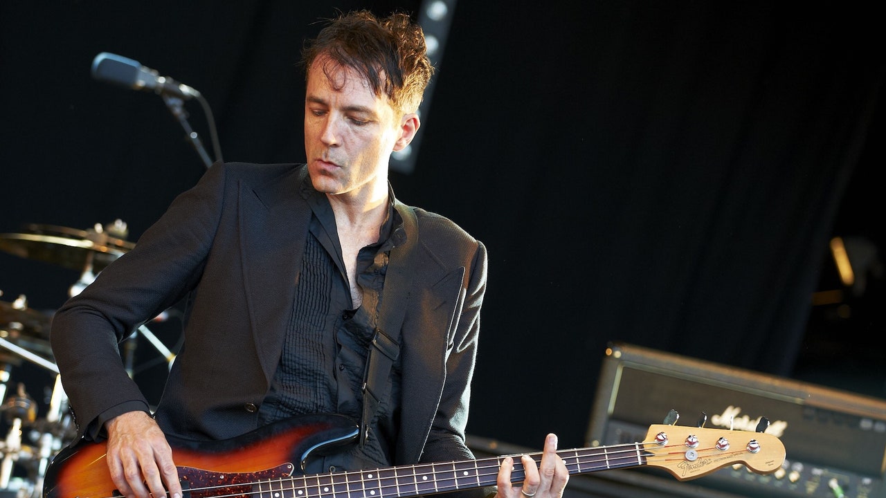 steve-mackey-7169364-6958072-jpg