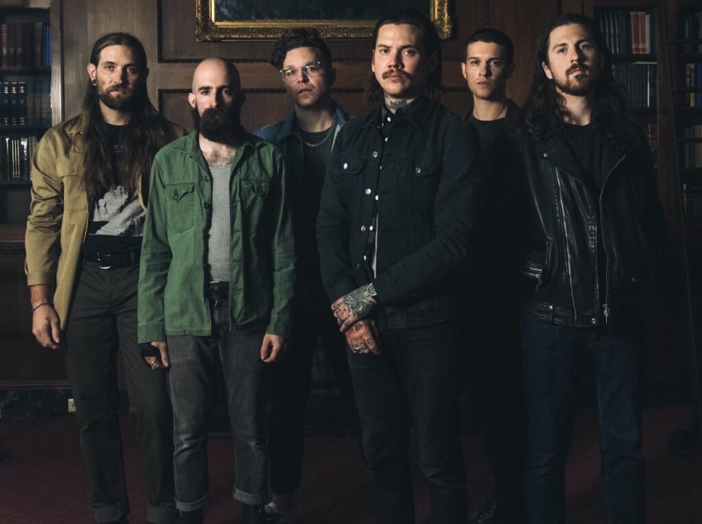 THE DEVIL WEARS PRADA annonce l'édition Deluxe de Color Decay avec une ...