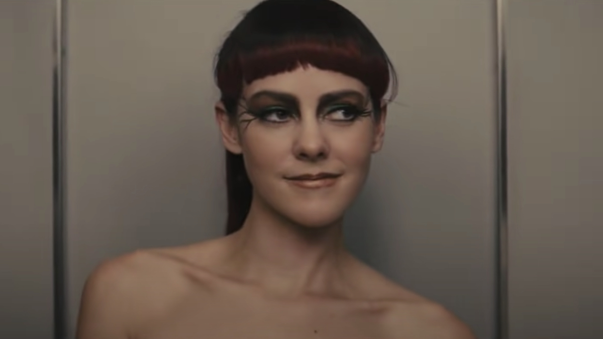 the-hunger-games-catching-fire-lionsgate-9231562-2054729-jpg