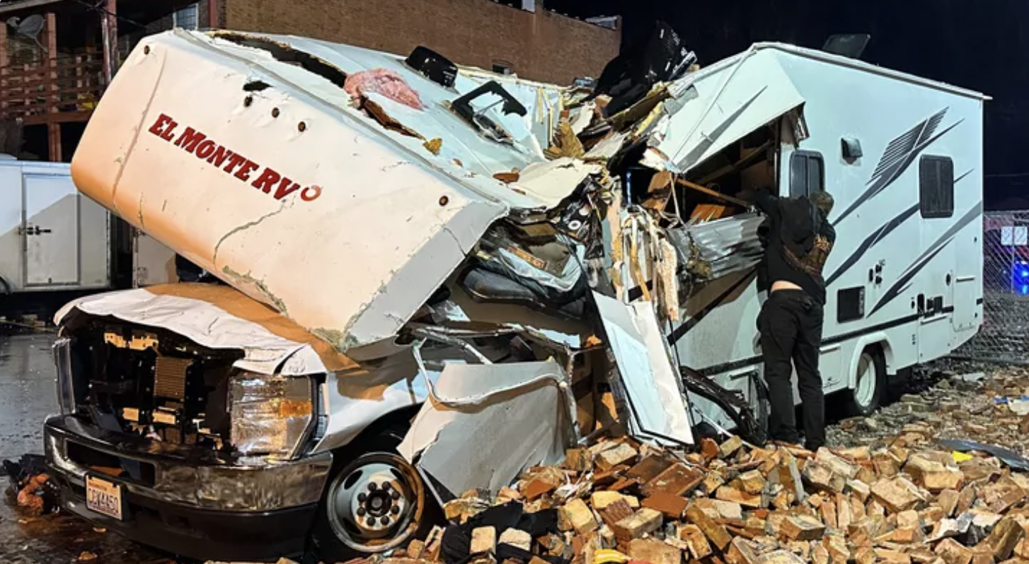 crypta-rv-4941816-8175391-png