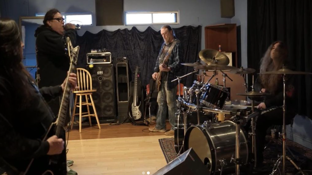 dovas-testament-1742282-5105015-png