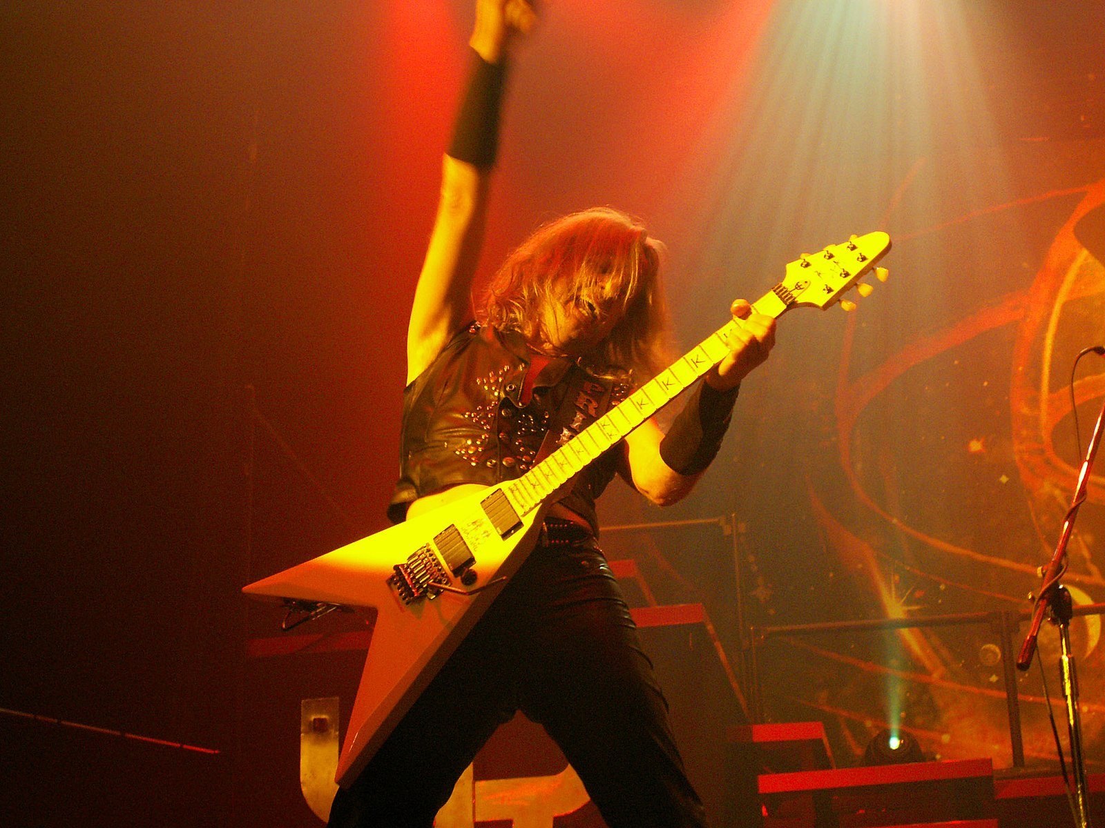 kk-downing-6394749-1357573-jpg