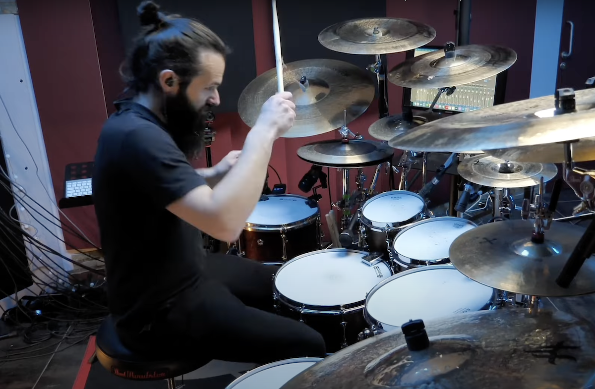 kevin-paradis-3720674-7890261-png