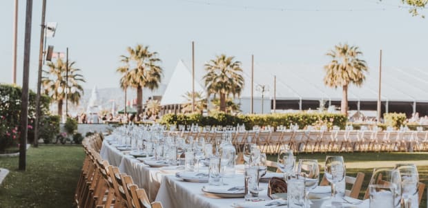 la-gamme-de-plats-farcis-de-coachella-comprend-des-bars-9569496-7905015-8054094-jpg