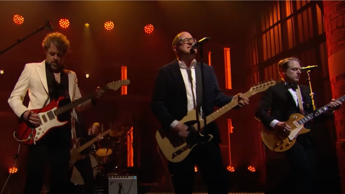 the-hold-steady-2401481-4186098-jpeg