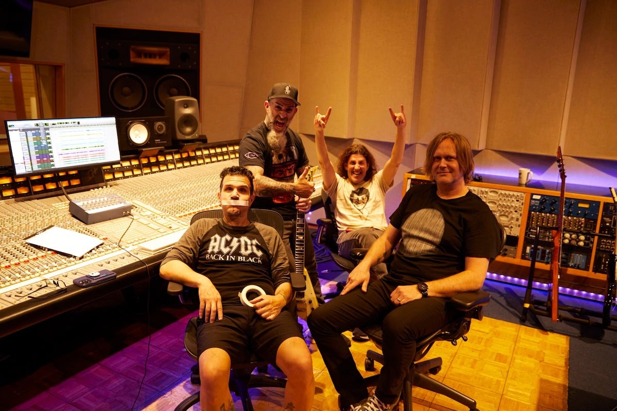 anthrax-studio-7167231-9390455-jpg