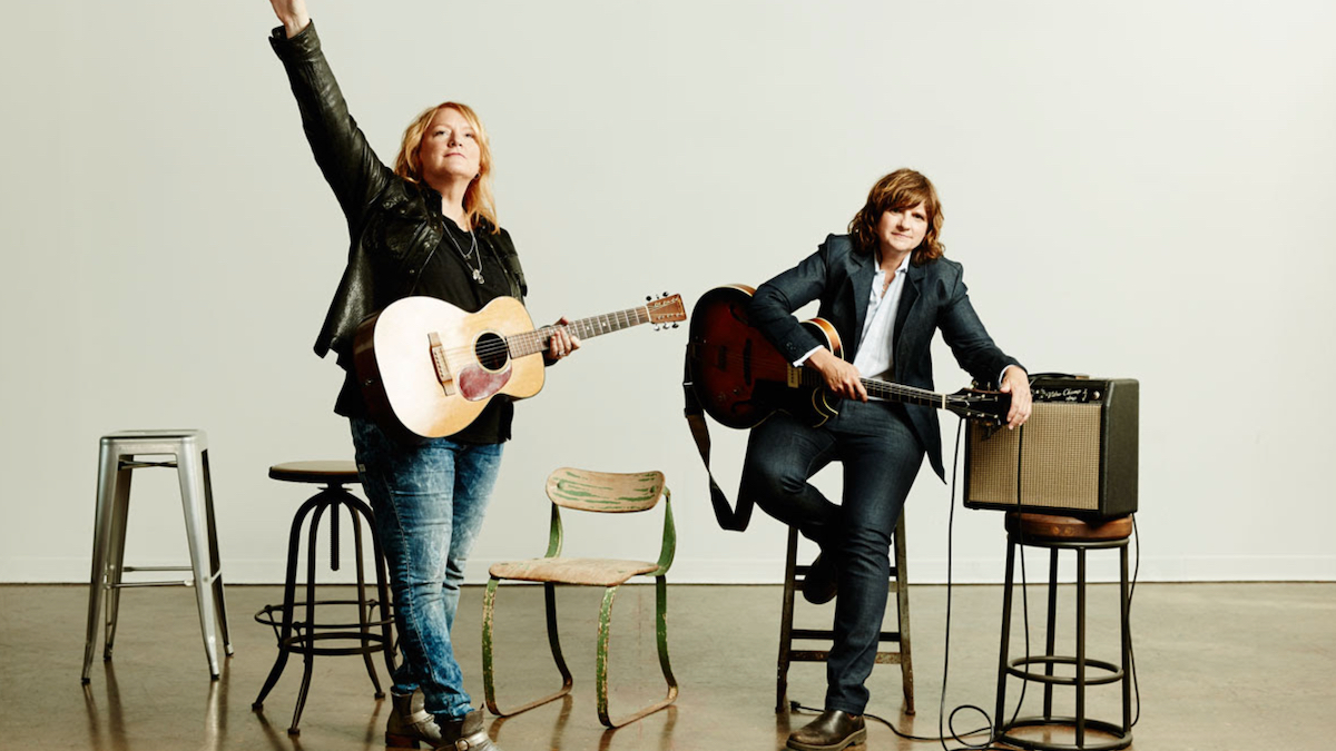indigo-girls-photo-courtesy-of-the-artist-8228072-4502846-jpg