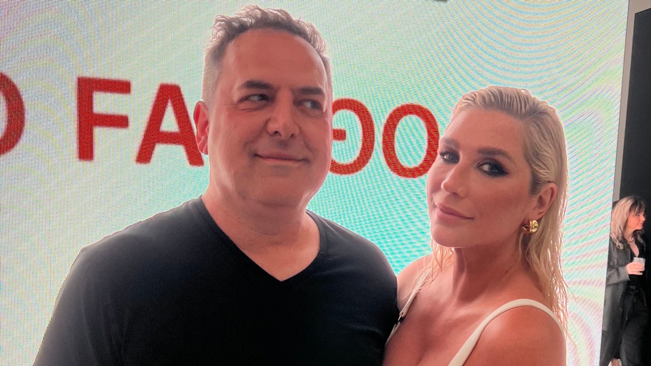 tom-scharpling-kesha-best-show-4120568-3269478-jpg