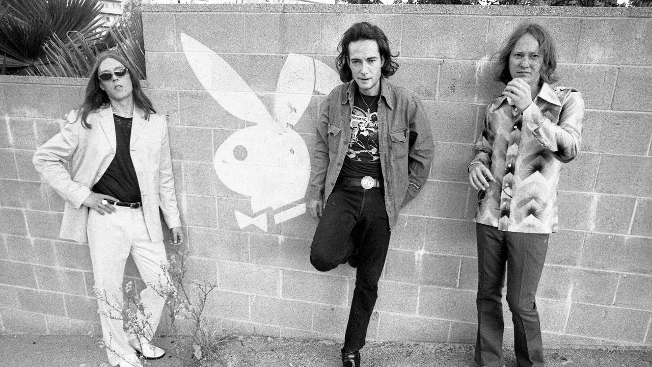 urge-overkill-4240996-3353880-jpg