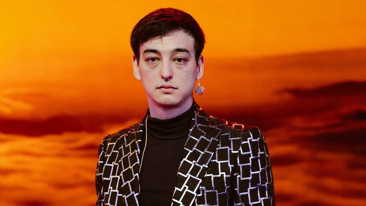 joji-how-to-buy-tickets-3083755-8189930-jpg