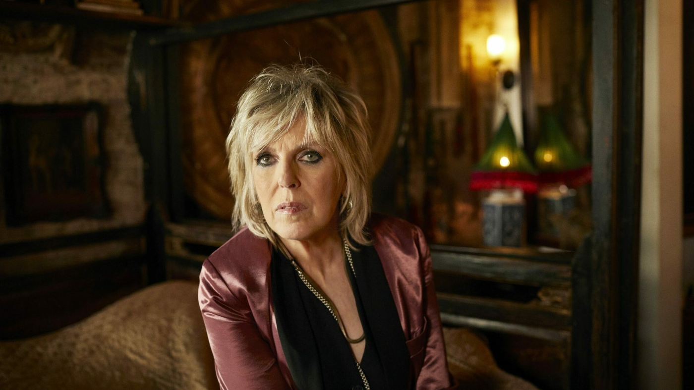 lucinda_williams2_8727_bydannyclinch-scaled_wide-1ebf330fc16f903f50b3504eb5e529a2e9c90eda-s1400-c100-6002011-8816423-jpeg