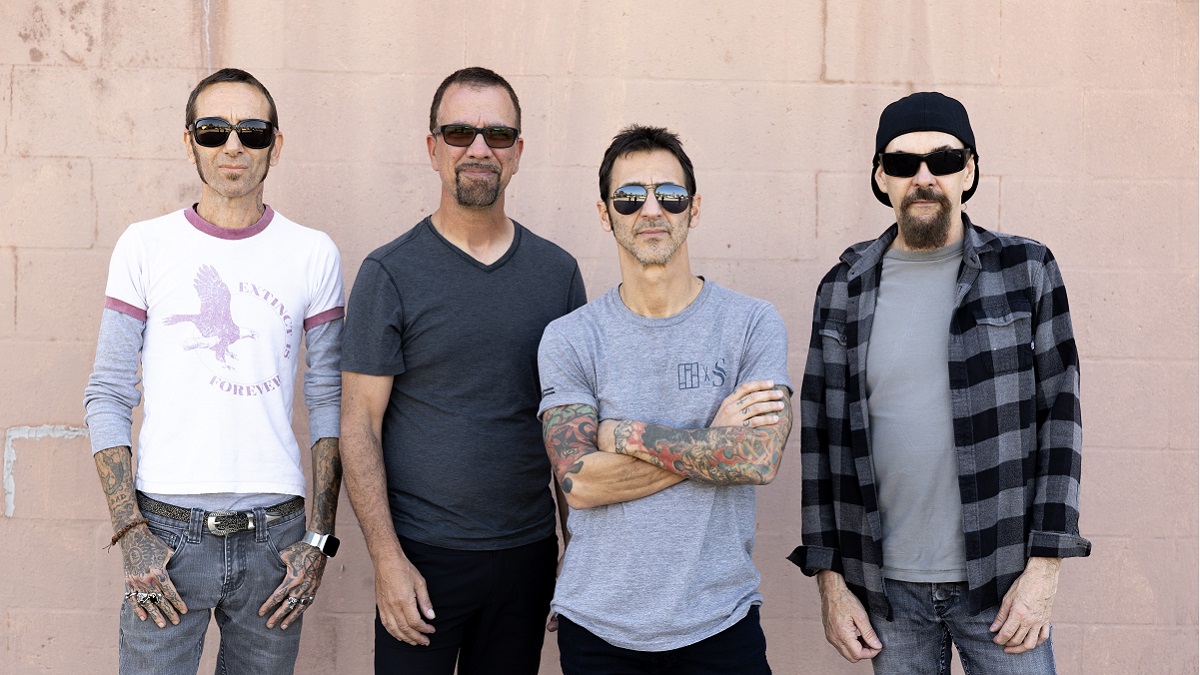 godsmack-by-chris-bradshaw-image-7959366-6531439-jpg