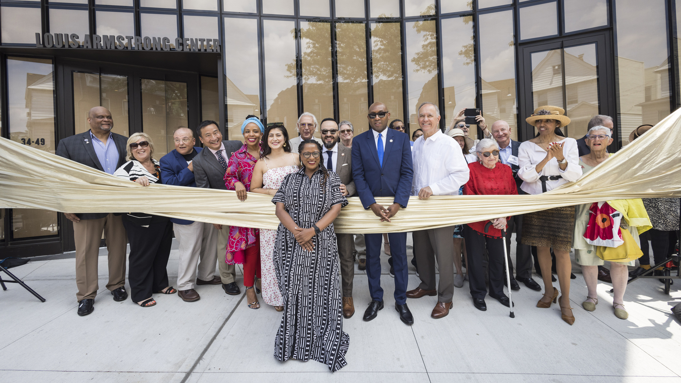 ak1_0548_wide-49c61248e7f42fd173f64fc96edf3c31fc073972-s1400-c100-3360392-7381068-jpg